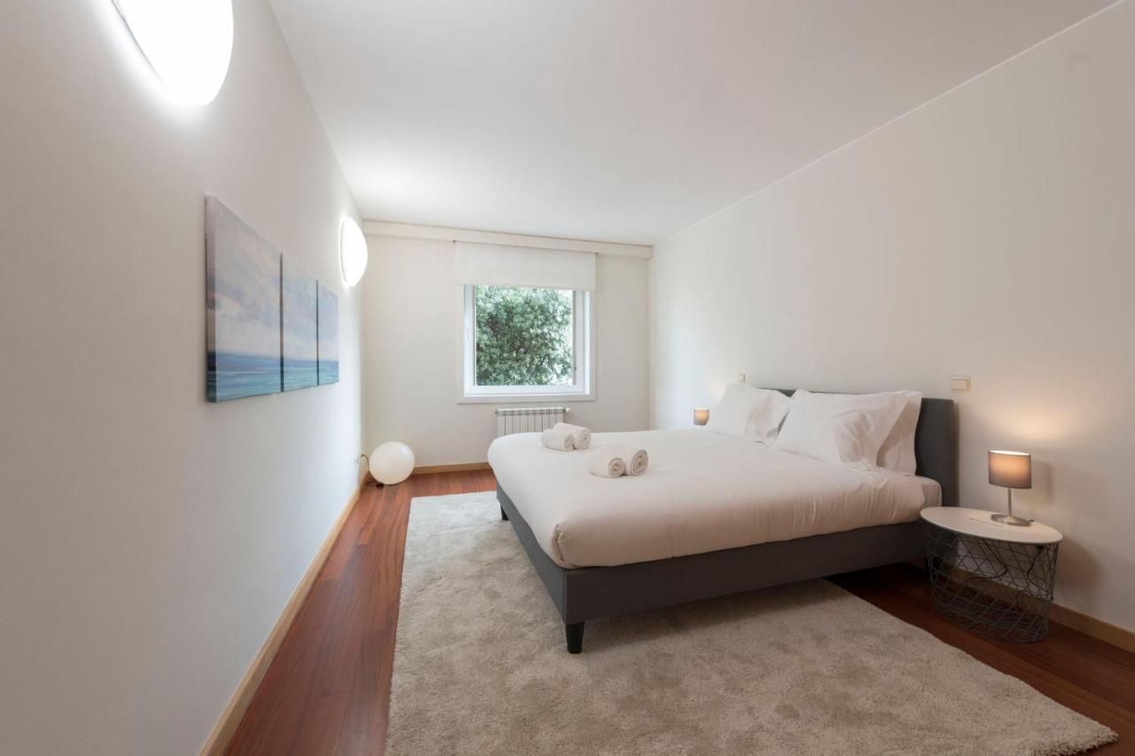 Lovelystay - Oporto Beach Apartment With 2 Free Parking Spots Matosinhos  Buitenkant foto