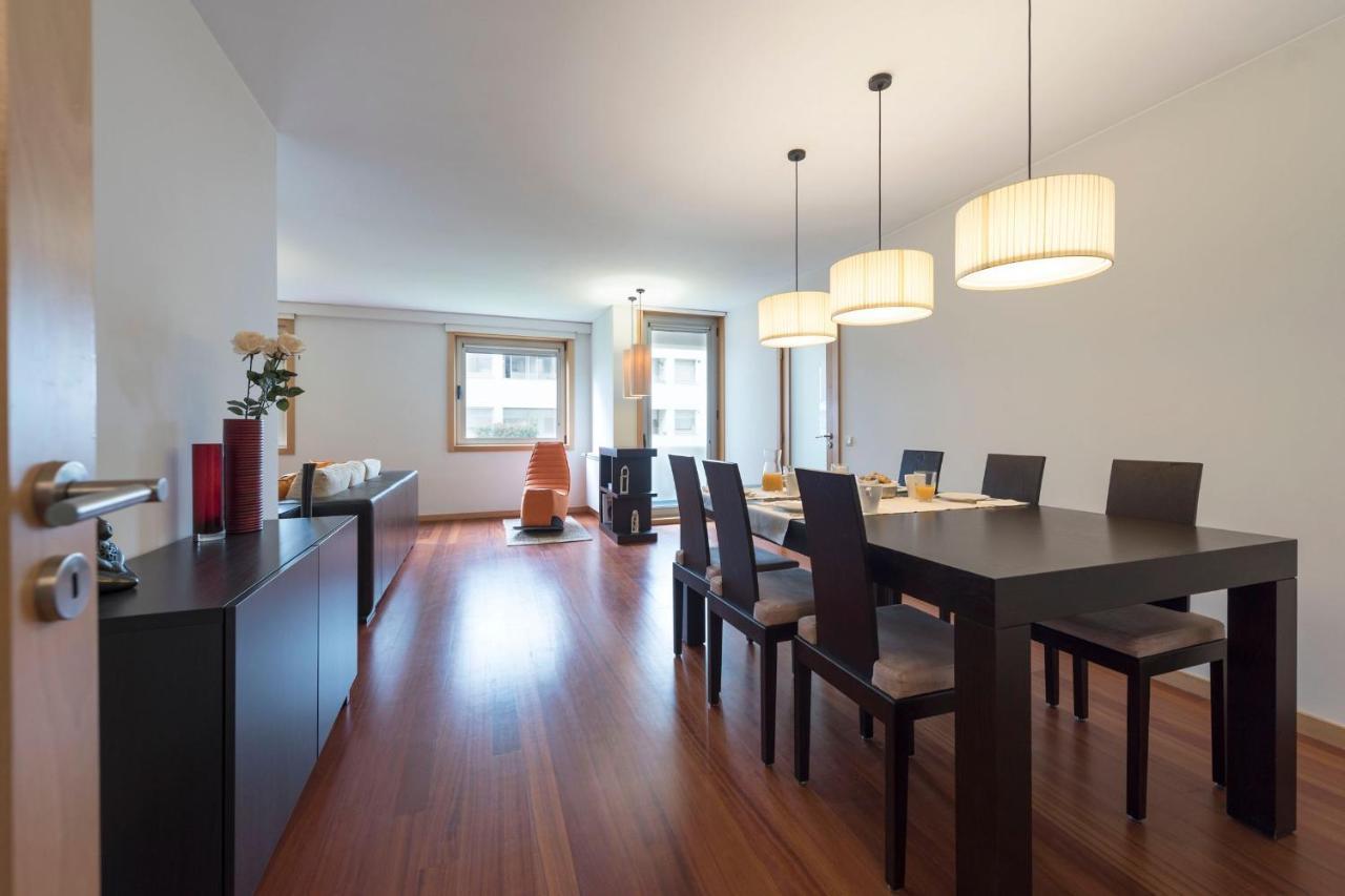 Lovelystay - Oporto Beach Apartment With 2 Free Parking Spots Matosinhos  Buitenkant foto