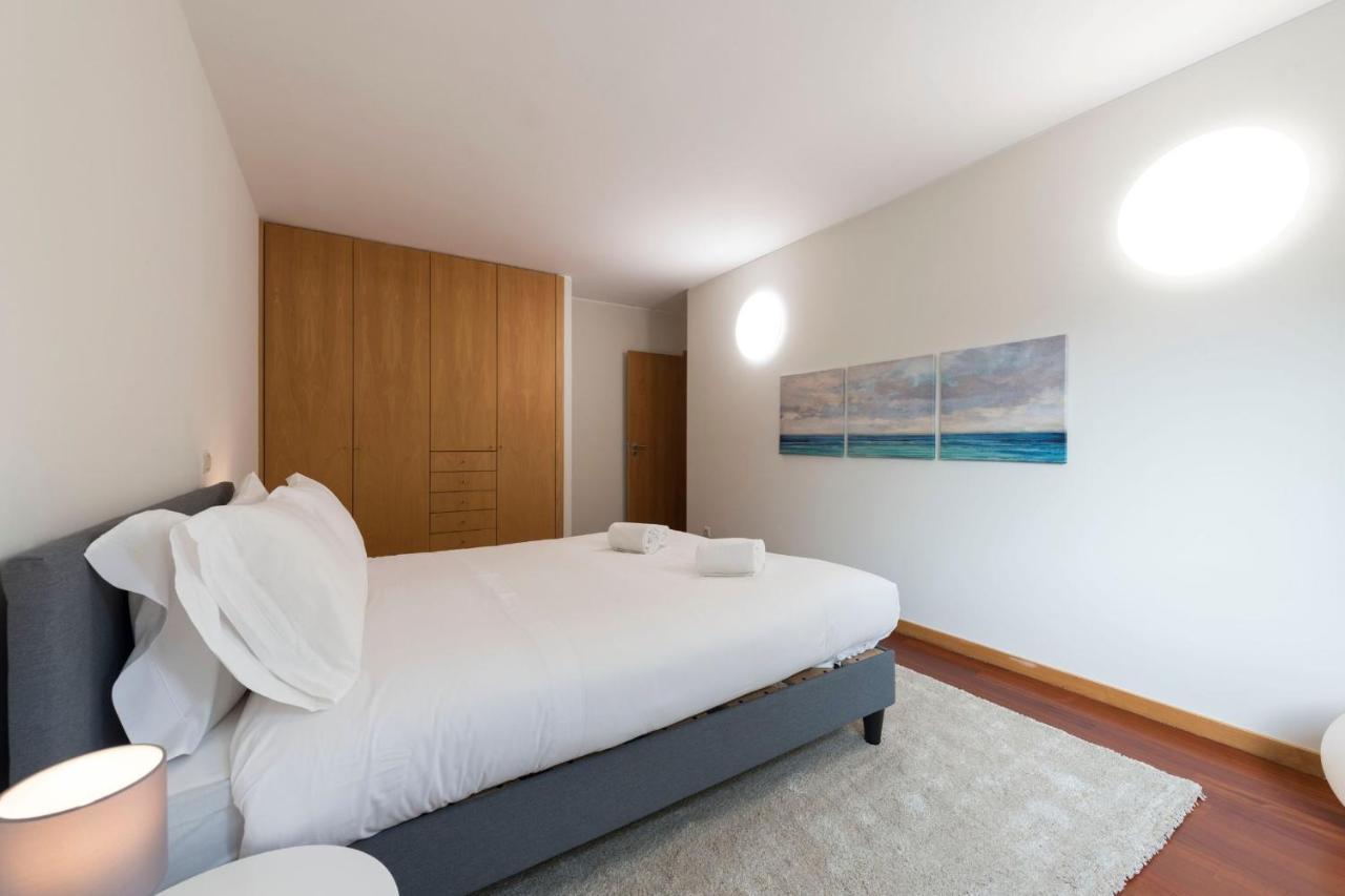 Lovelystay - Oporto Beach Apartment With 2 Free Parking Spots Matosinhos  Buitenkant foto